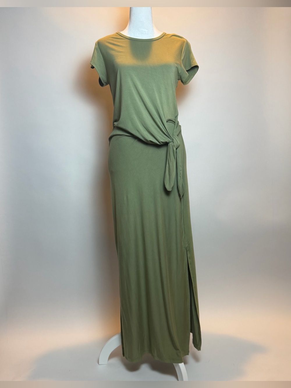 Dex Olive Green Tie-Waist Maxi Dress Tiny Hole on back of right sleeve.